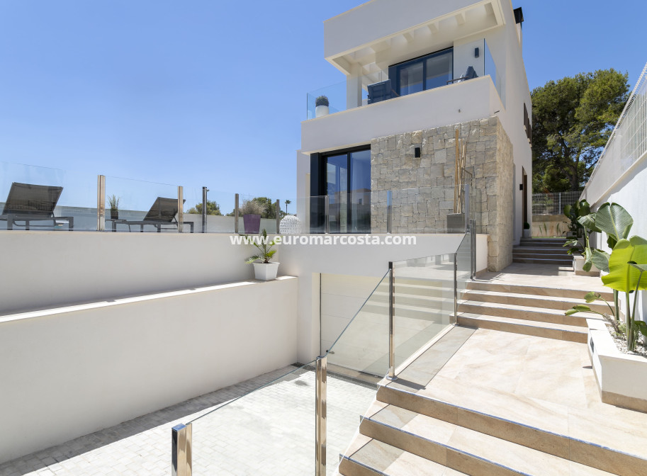Nueva construcción  - Villa - Finestrat