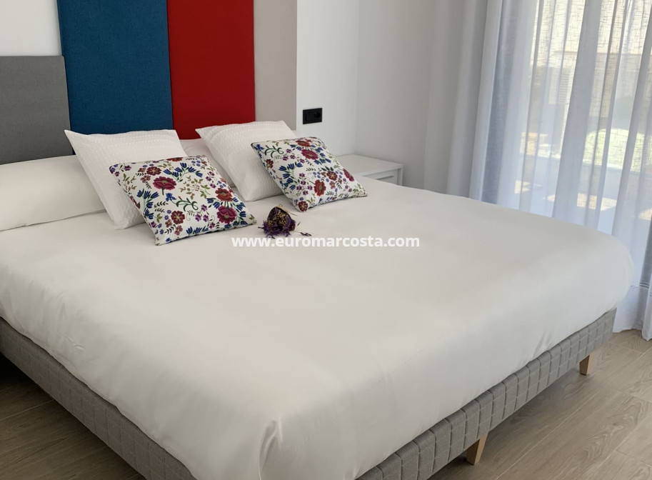 Nueva construcción  - Villa - Finestrat