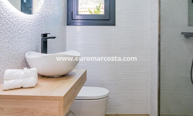 Nueva construcción  - Villa - Finestrat