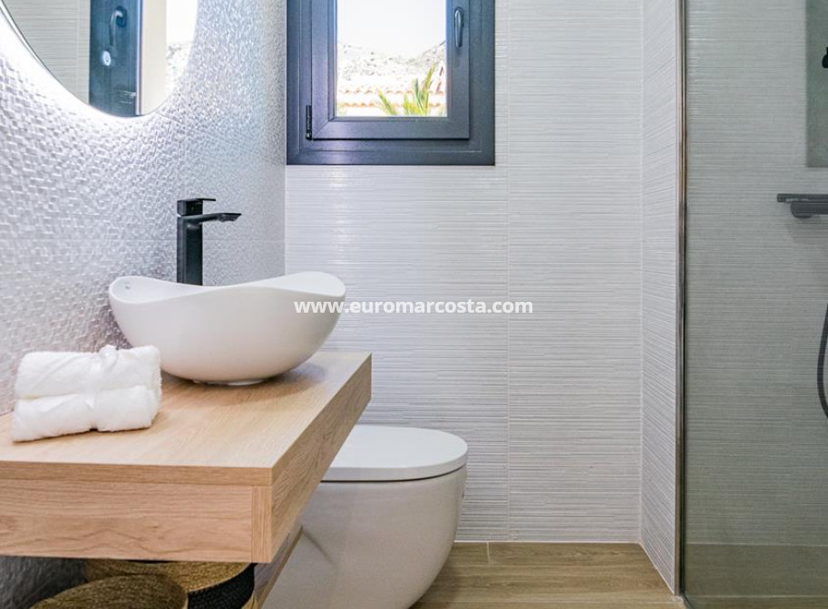 Nueva construcción  - Villa - Finestrat