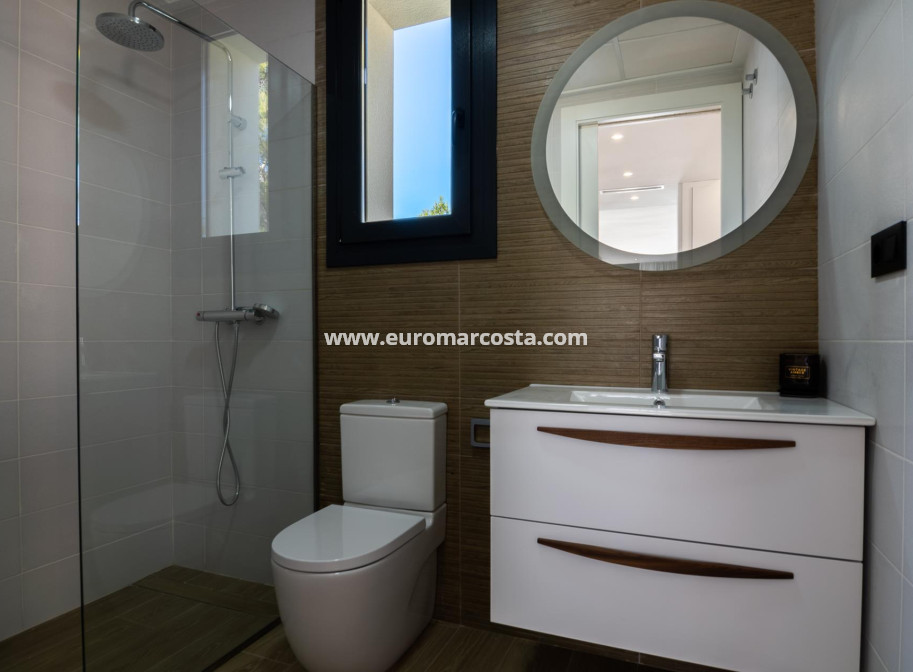 Nueva construcción  - Villa - Finestrat