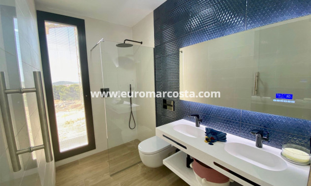 Nueva construcción  - Villa - Finestrat