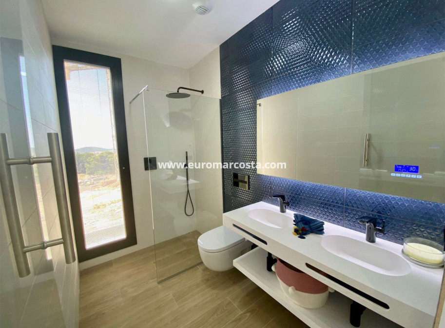 Nueva construcción  - Villa - Finestrat