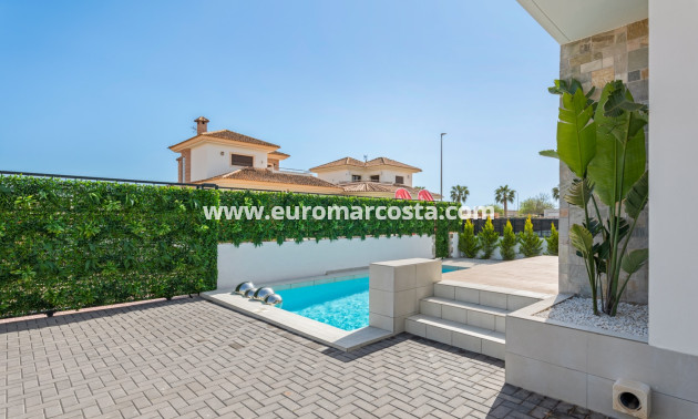 Nueva construcción  - detached - Los Alcazares - Murcia