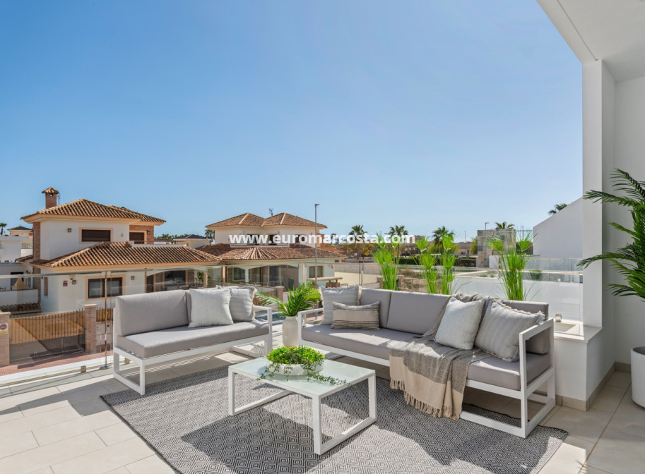 Nueva construcción  - detached - Los Alcazares - Murcia