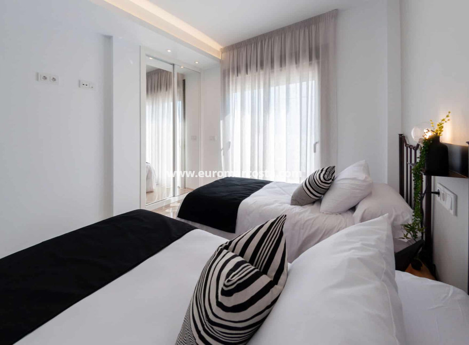 Nueva construcción  - detached - Los Alcazares - Murcia