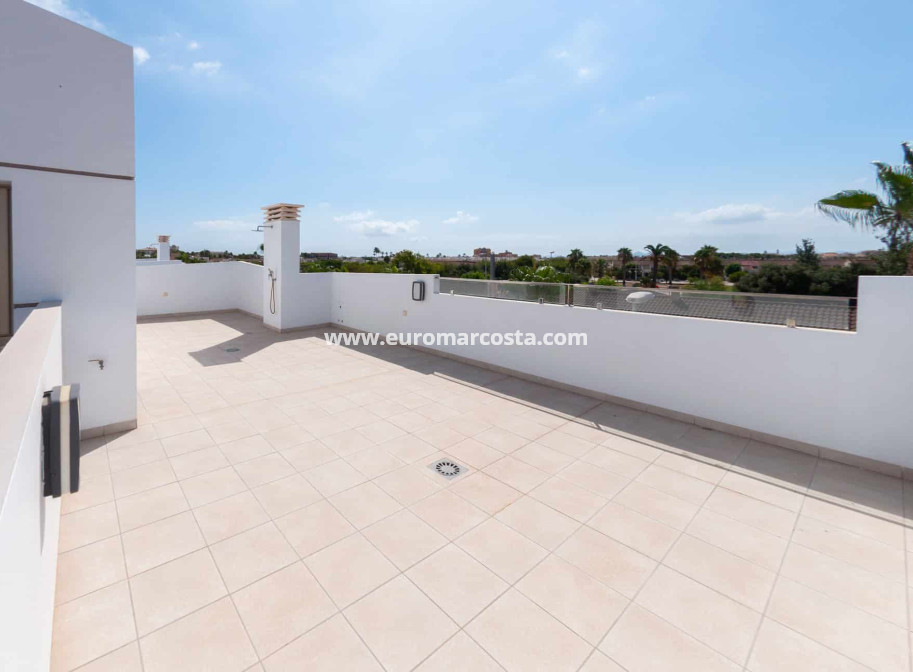 Nueva construcción  - detached - Los Alcazares - Murcia