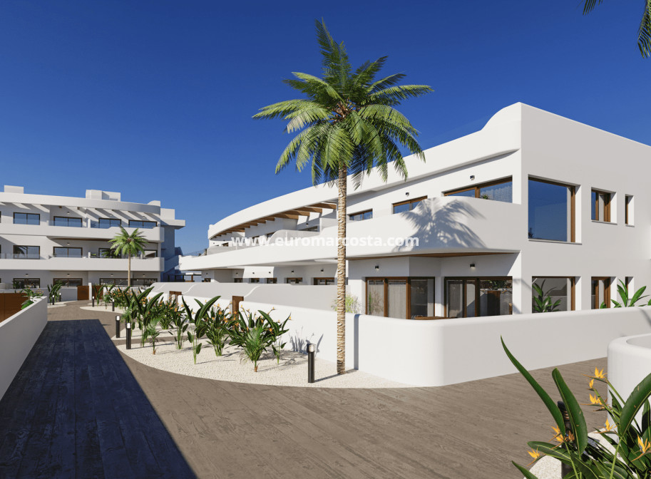 Nueva construcción  - low-bungalow - Los Alcazares - Murcia