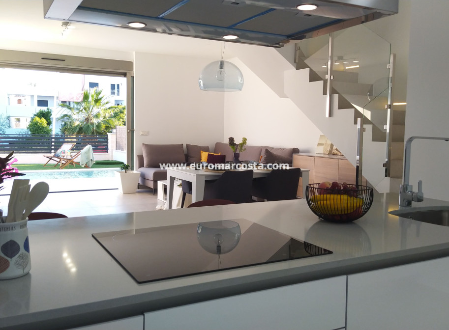 New Build - terraced - Orihuela Costa