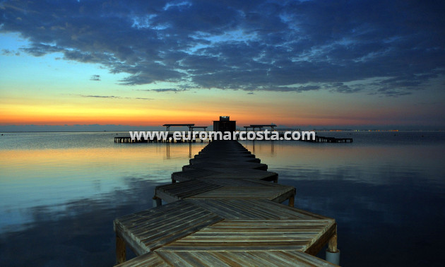 New Build - detached - Islas Menores