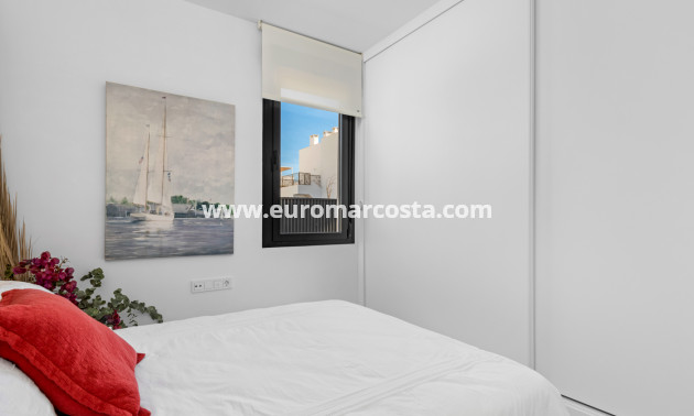 New Build - detached - Islas Menores