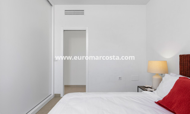 New Build - detached - Islas Menores