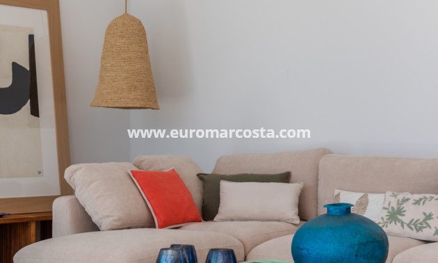 New Build - detached - Islas Menores