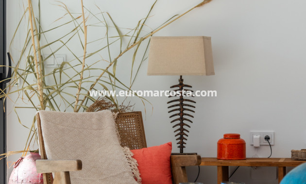 New Build - detached - Islas Menores