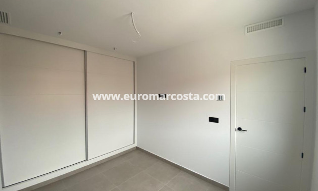 Nueva construcción  - detached - Los Alcazares - Murcia