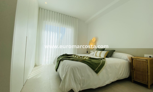 Nueva construcción  - low-bungalow - Pilar de la Horadada