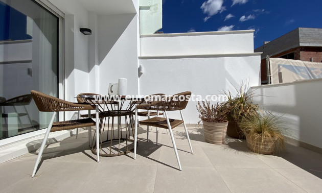 Nueva construcción  - low-bungalow - Pilar de la Horadada