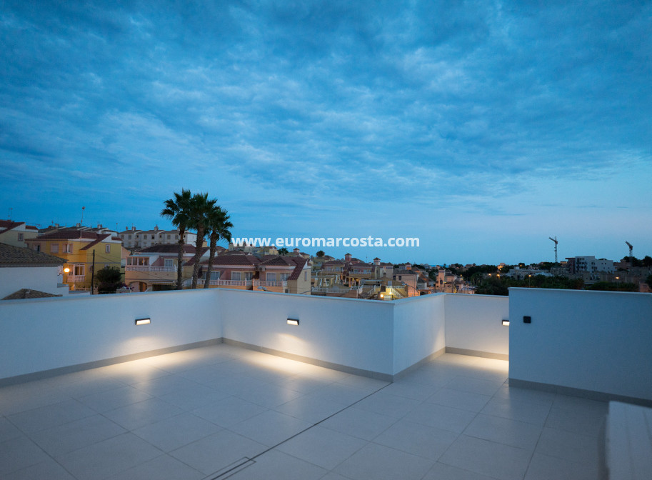Nueva construcción  - detached - San Miguel de Salinas