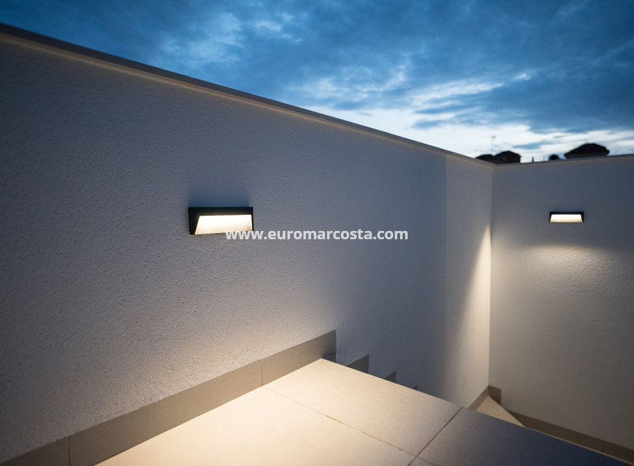 Nueva construcción  - detached - San Miguel de Salinas
