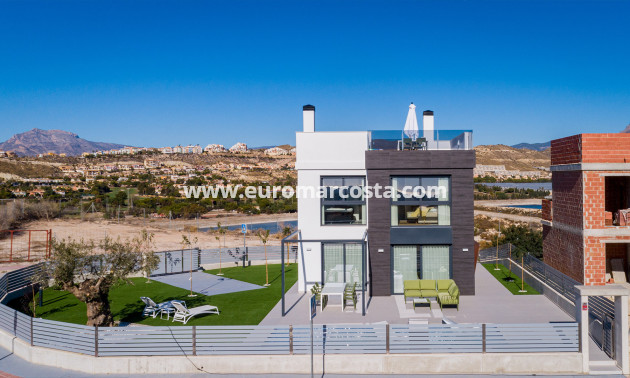 Nueva construcción  - detached - Muchamiel - Alicante
