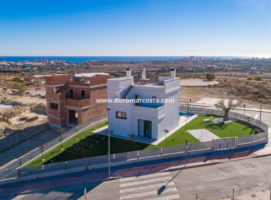 Nueva construcción  - detached - Muchamiel - Alicante