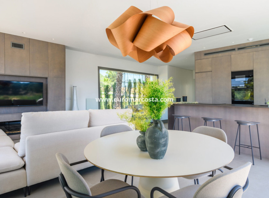 Nueva construcción  - Villa - Dehesa de Campoamor