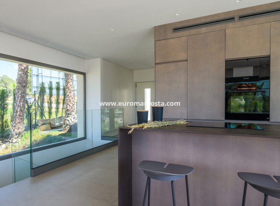 Nueva construcción  - Villa - Dehesa de Campoamor