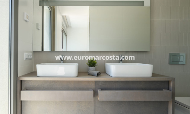 Nueva construcción  - Villa - Dehesa de Campoamor