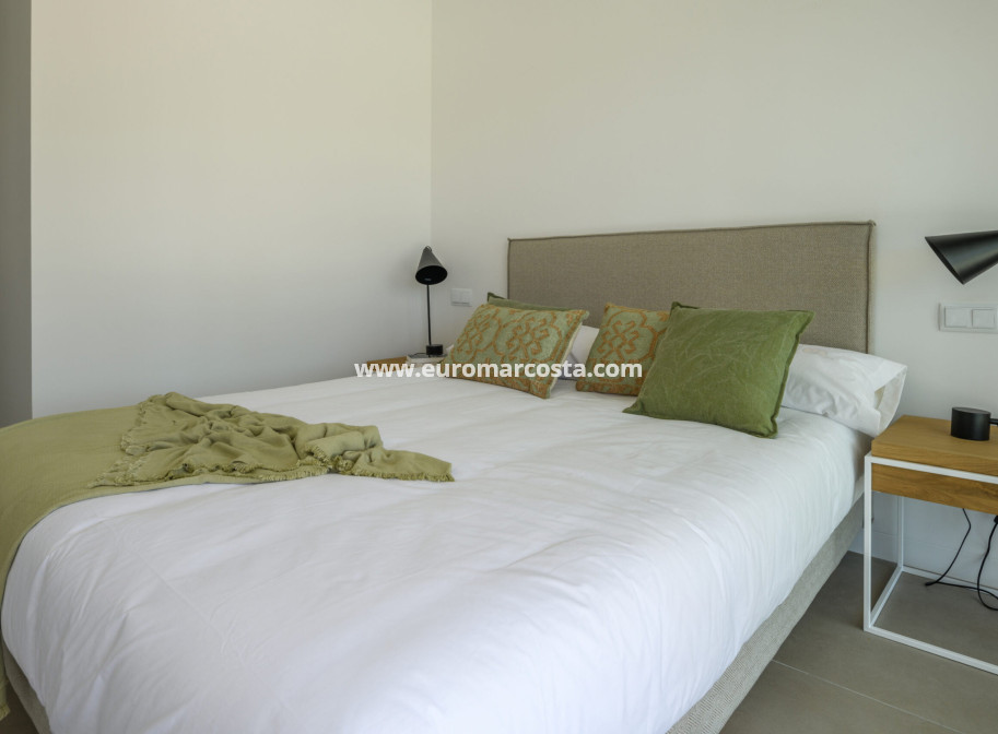 Nueva construcción  - Villa - Dehesa de Campoamor