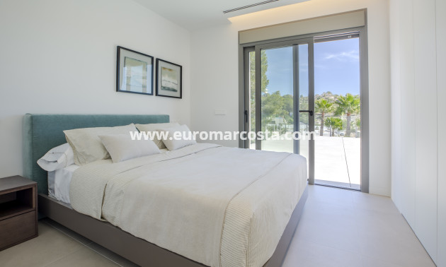 Nueva construcción  - Villa - Dehesa de Campoamor