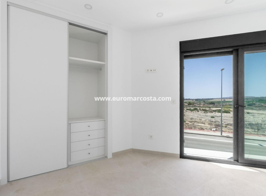 Nueva construcción  - Quad - Benijofar