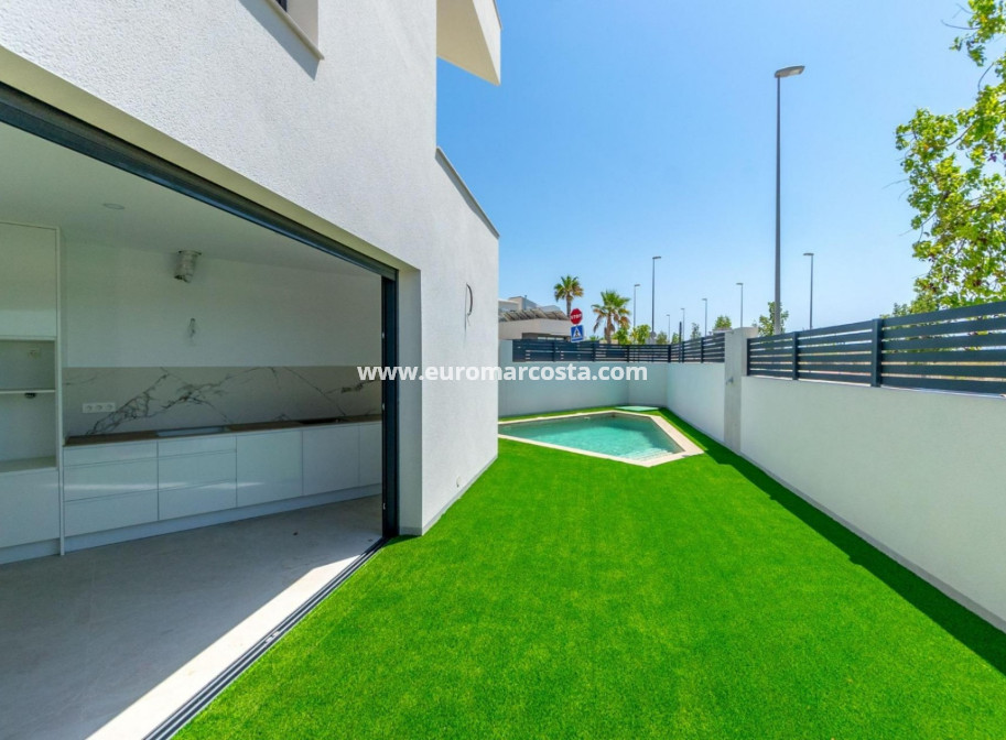 Nueva construcción  - Quad - Benijofar