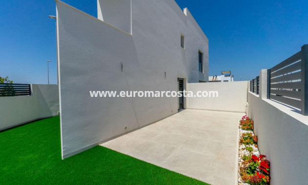 Nueva construcción  - Quad - Benijofar