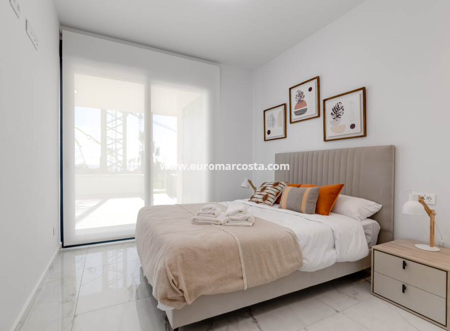 New Build - Apartment / flat - Guardamar del Segura