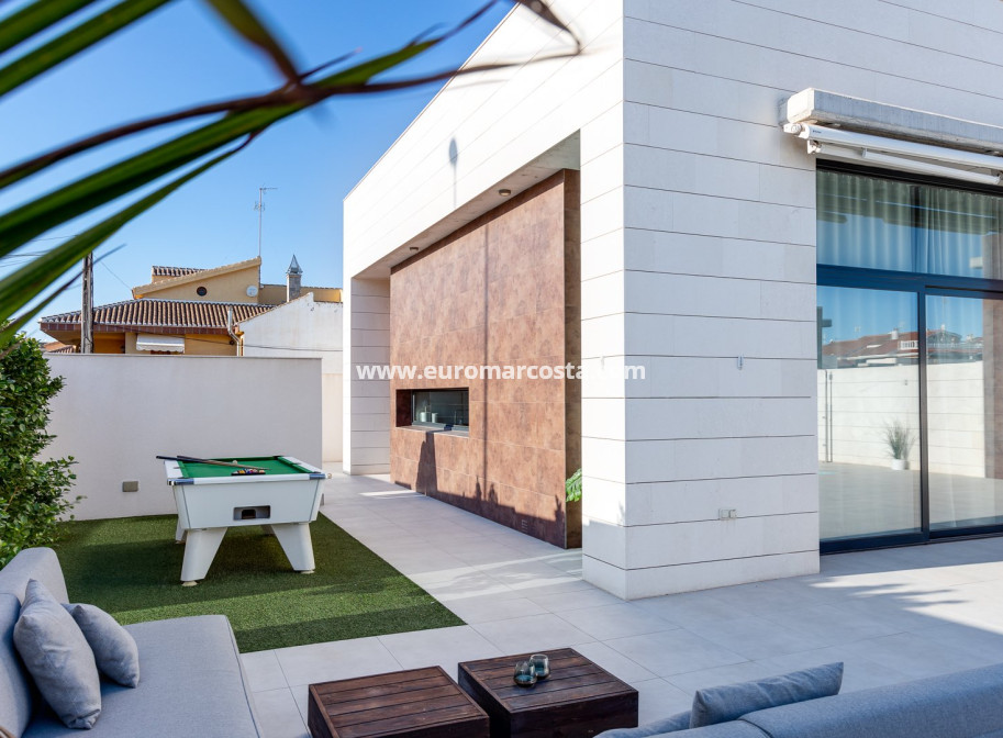 New Build - detached - Pilar de la Horadada