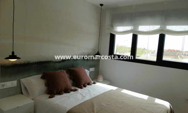 Nueva construcción  - low-bungalow - Pilar de la Horadada
