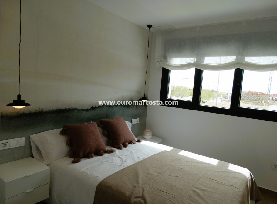 Nueva construcción  - low-bungalow - Pilar de la Horadada