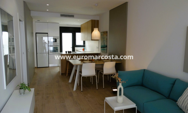 Nueva construcción  - low-bungalow - Pilar de la Horadada