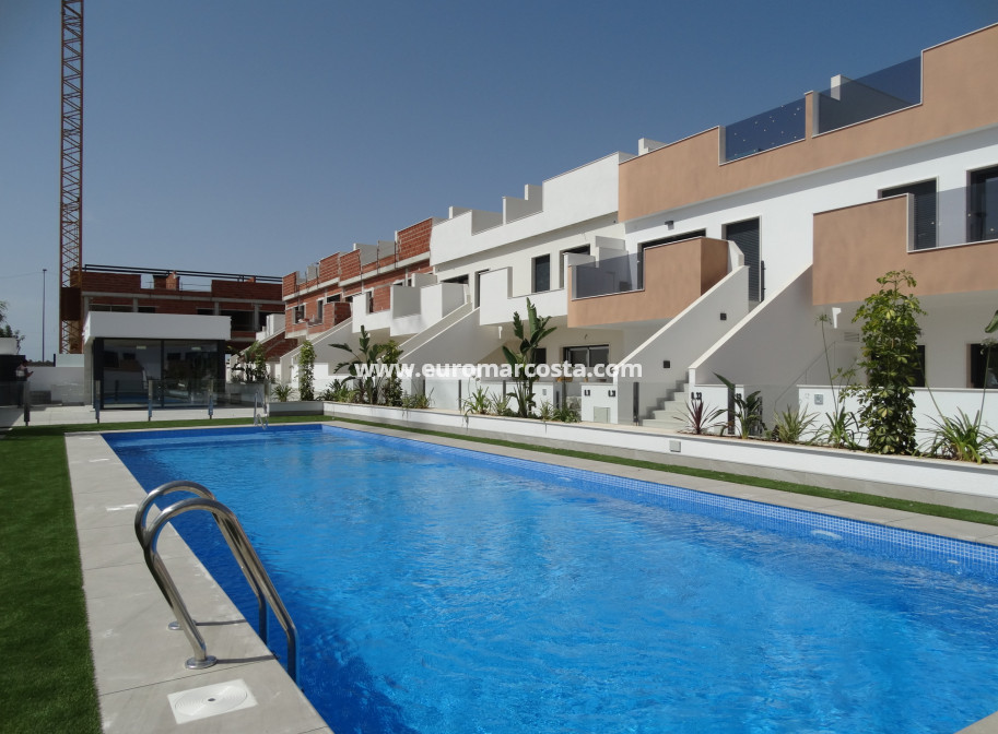 Nueva construcción  - low-bungalow - Pilar de la Horadada