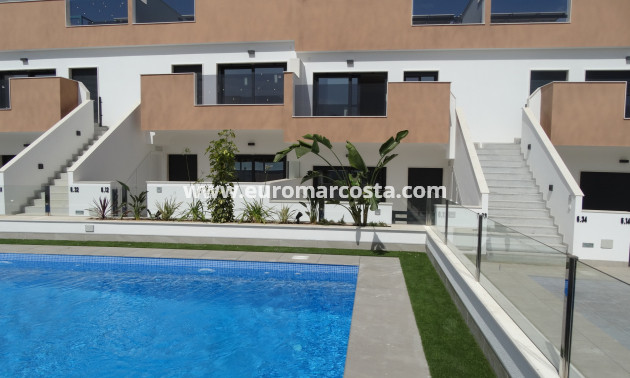 Nueva construcción  - low-bungalow - Pilar de la Horadada