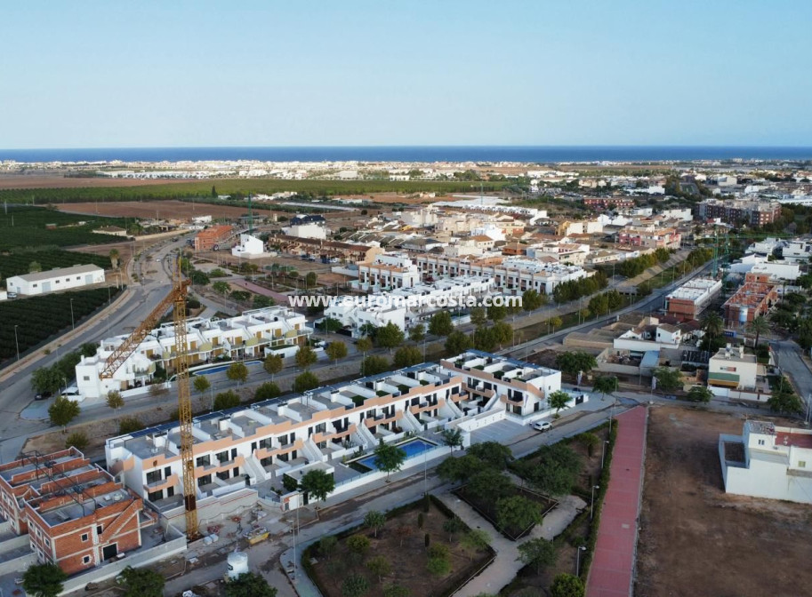 Nueva construcción  - low-bungalow - Pilar de la Horadada