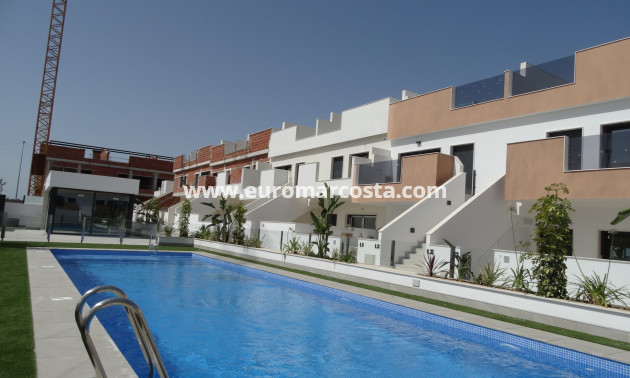 Nueva construcción  - low-bungalow - Pilar de la Horadada