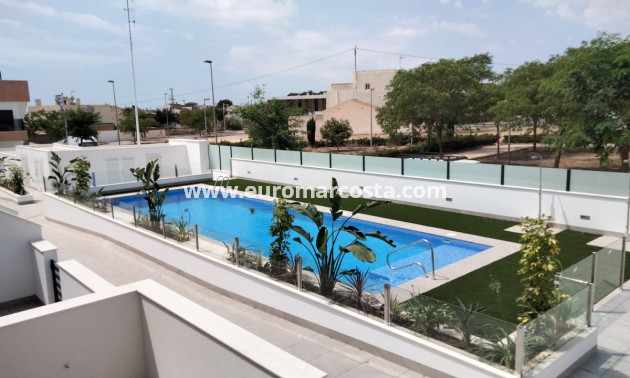 Nueva construcción  - low-bungalow - Pilar de la Horadada