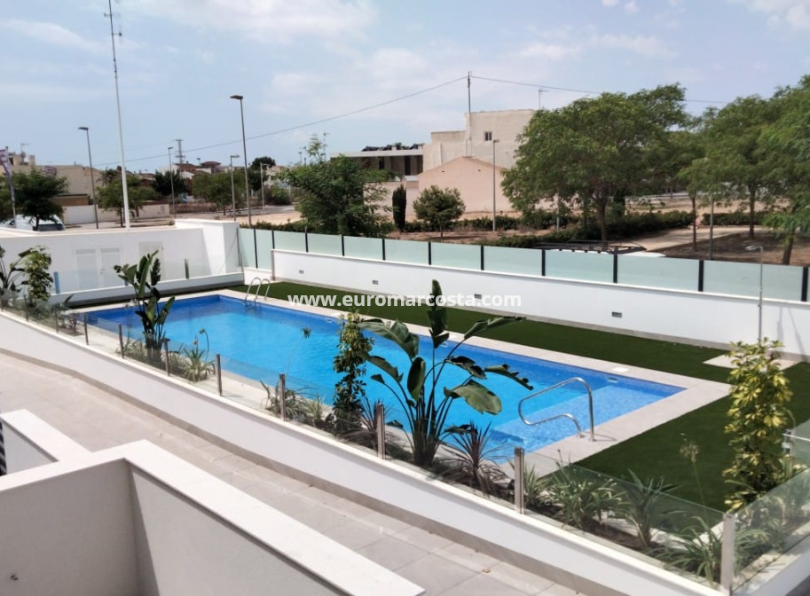 Nueva construcción  - low-bungalow - Pilar de la Horadada
