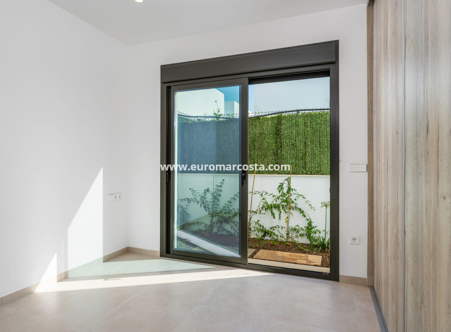 Nueva construcción  - detached - Los Alcazares - Murcia