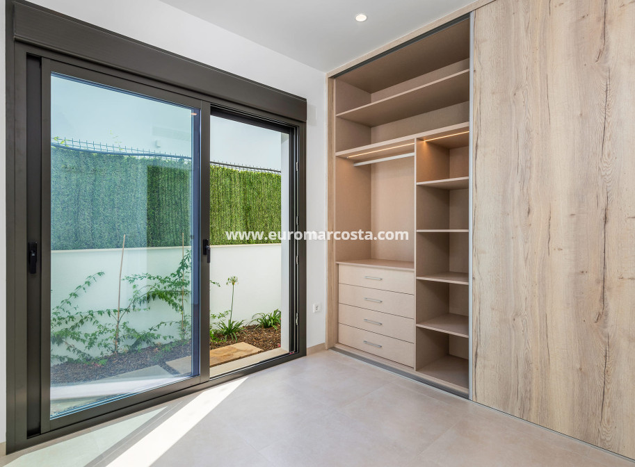 Nueva construcción  - detached - Los Alcazares - Murcia
