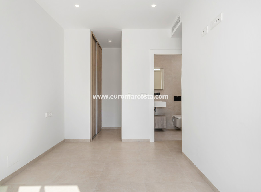 Nueva construcción  - detached - Los Alcazares - Murcia