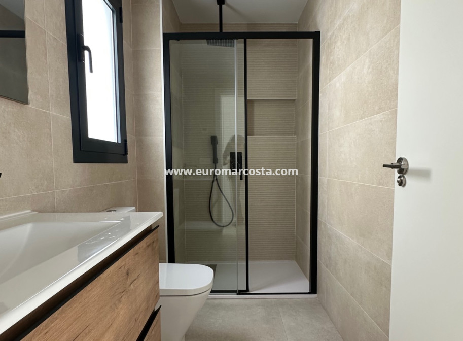Nueva construcción  - low-bungalow - San Pedro del Pinatar - San Pedro de Pinatar