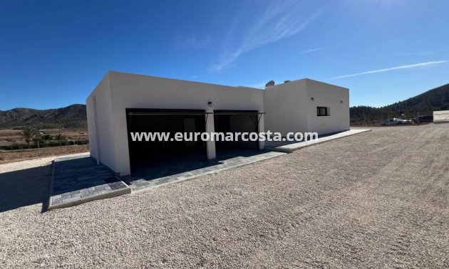 Nueva construcción  - detached - La Canalosa - Alicante