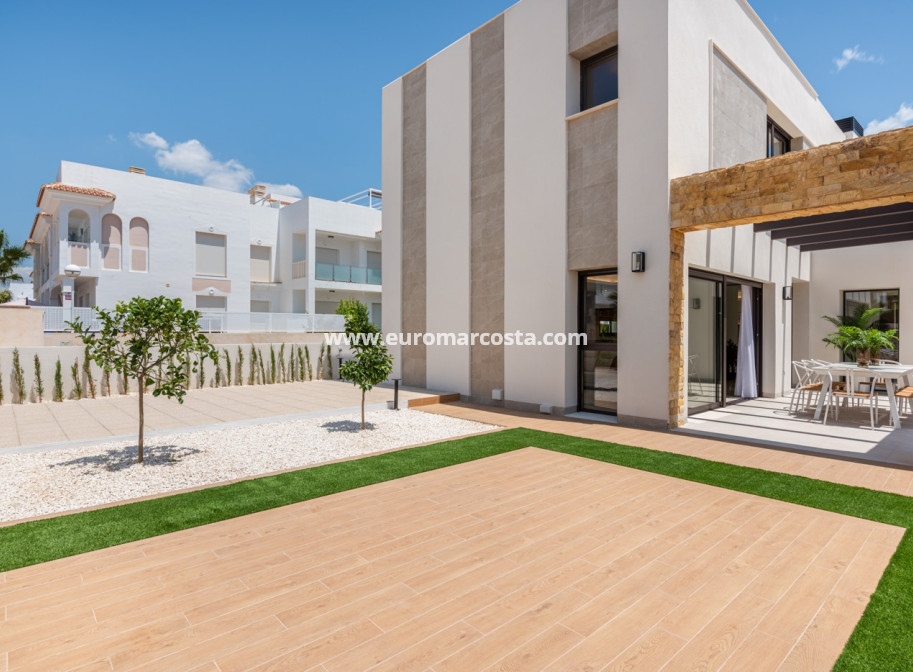 Nueva construcción  - detached - Ciudad Quesada